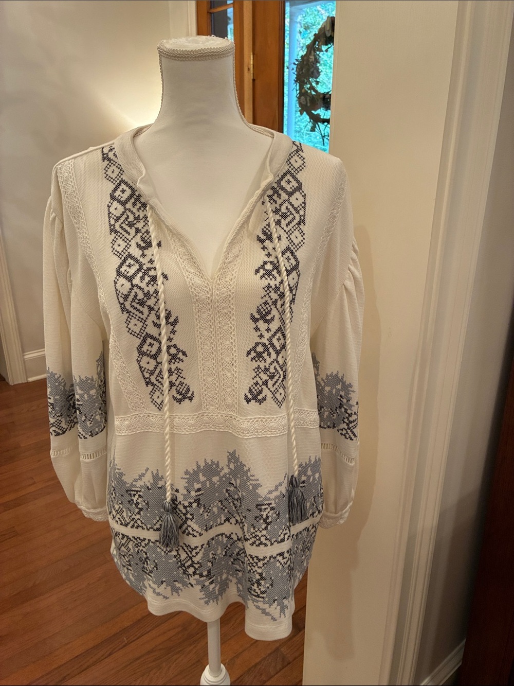 APNY Cream Peasant Tunic with Gray Embroidered Motif with Tassels Size M